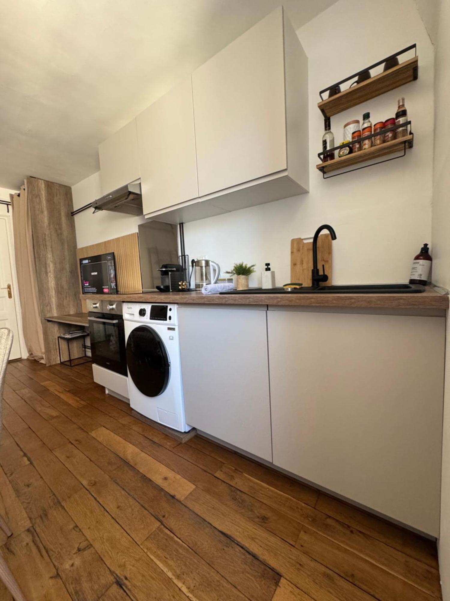 Charmant Appartement Au Coeur De 부르주 외부 사진